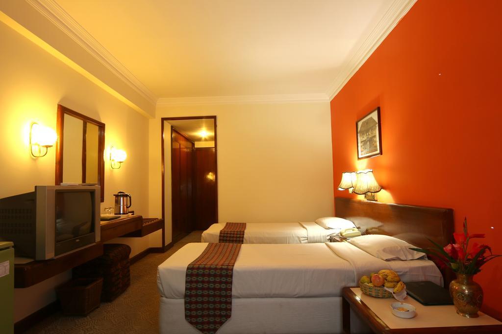 Hotel Mountain Kathmandu Exterior photo