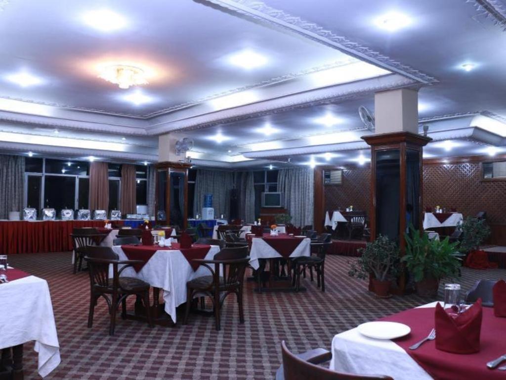 Hotel Mountain Kathmandu Exterior photo