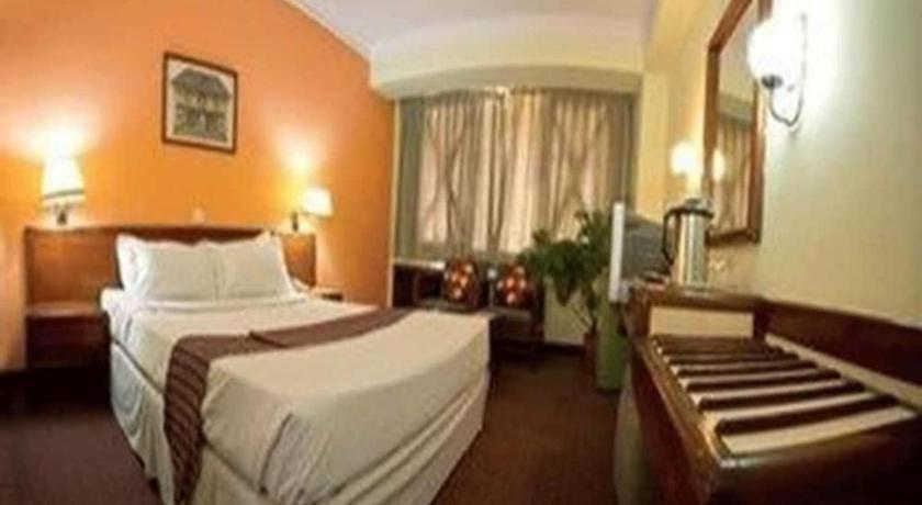 Hotel Mountain Kathmandu Exterior photo